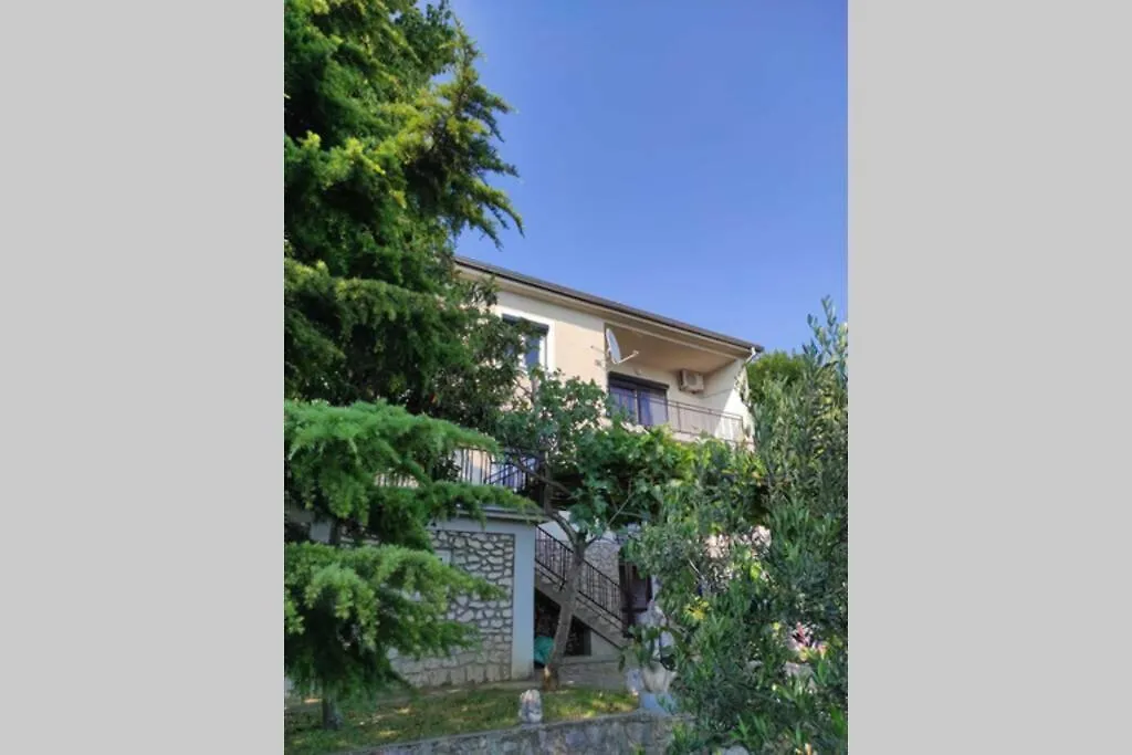 شقة Apartman Belvedere **** نوفي فينودولسكي